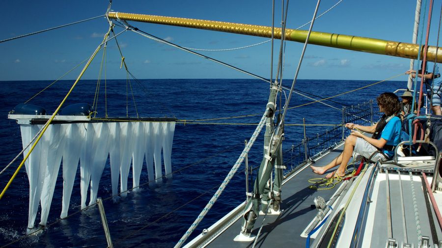#03 - Lowering the Multi-Level-Trawl in the ocean, Great Pacific Garbage Patch, ocean plastic pollution, save oceans, help clean oceans,